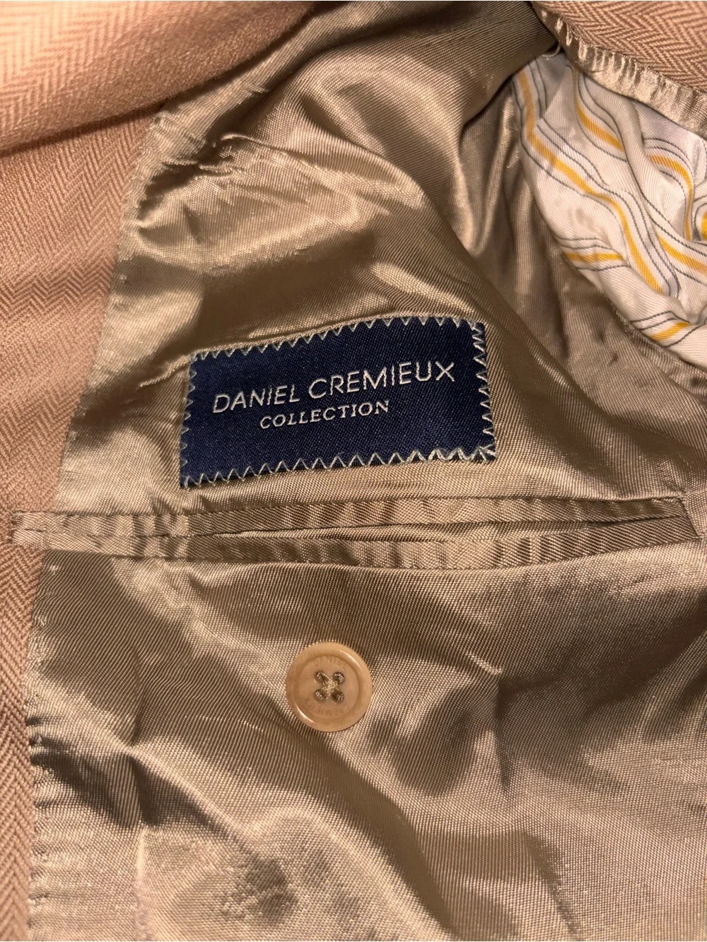 Daniel Cremieux Blazer Suit Jacket 42R Beige Tan Designed in France Wool Blend
